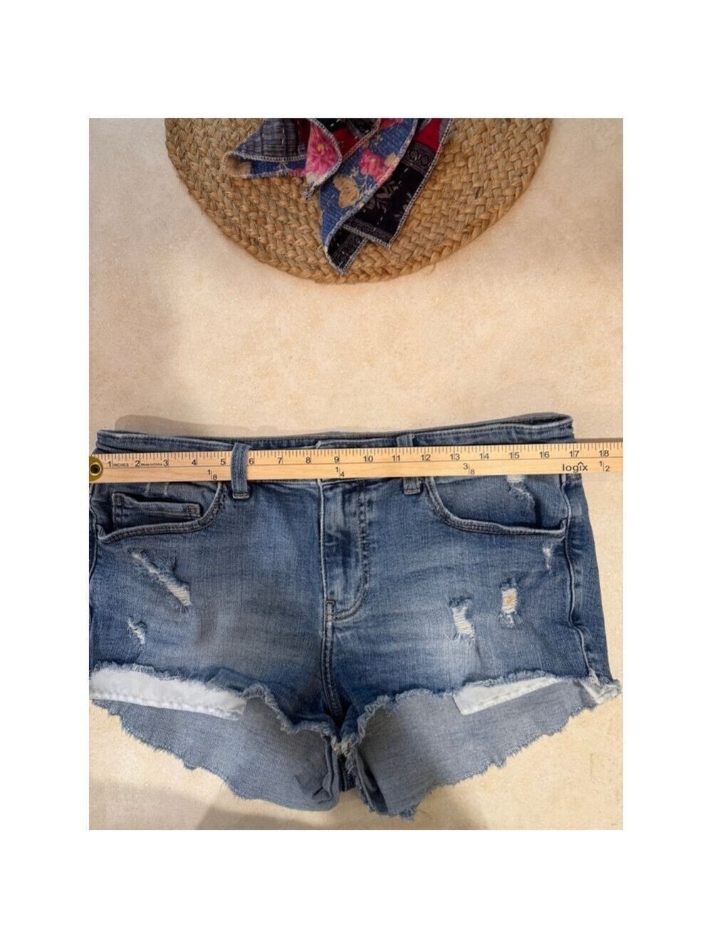 Willow Root Denim Distressed Shorts Size 30 - Picture 4 of 7